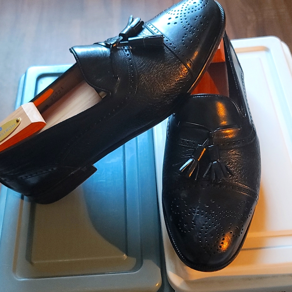 Mens Shoes